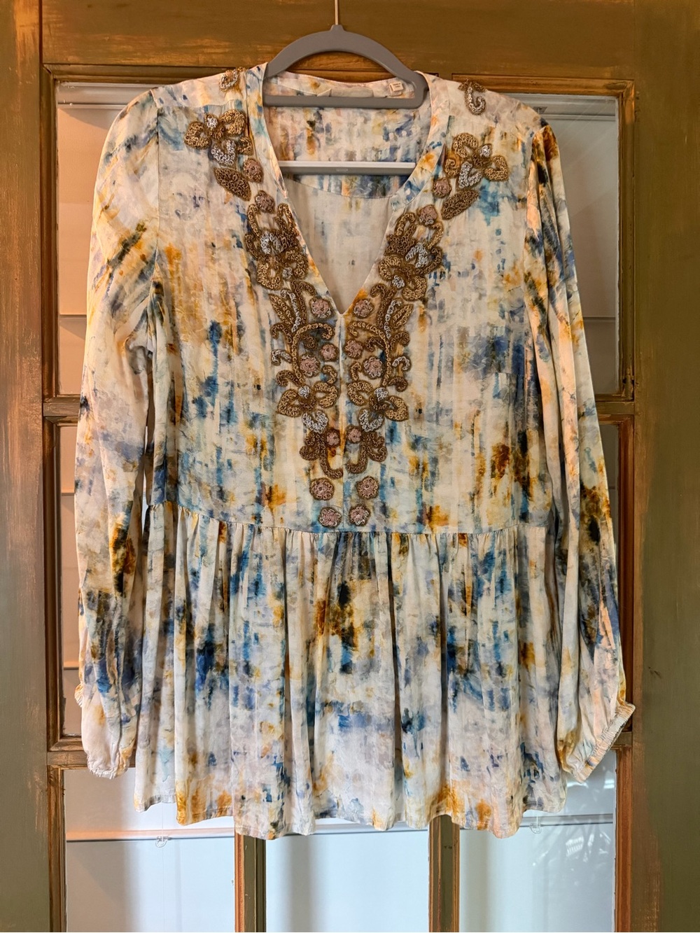 Soft Surroundings  Embroidered V-Neck Long Sleeve Peasant Top in Multi-Color